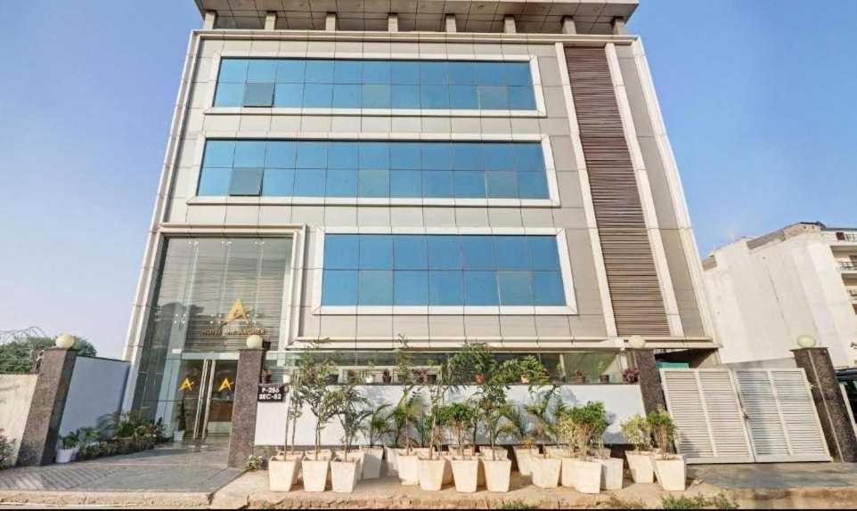 Townhouse The Amv Hotel Gurgaon Exterior foto