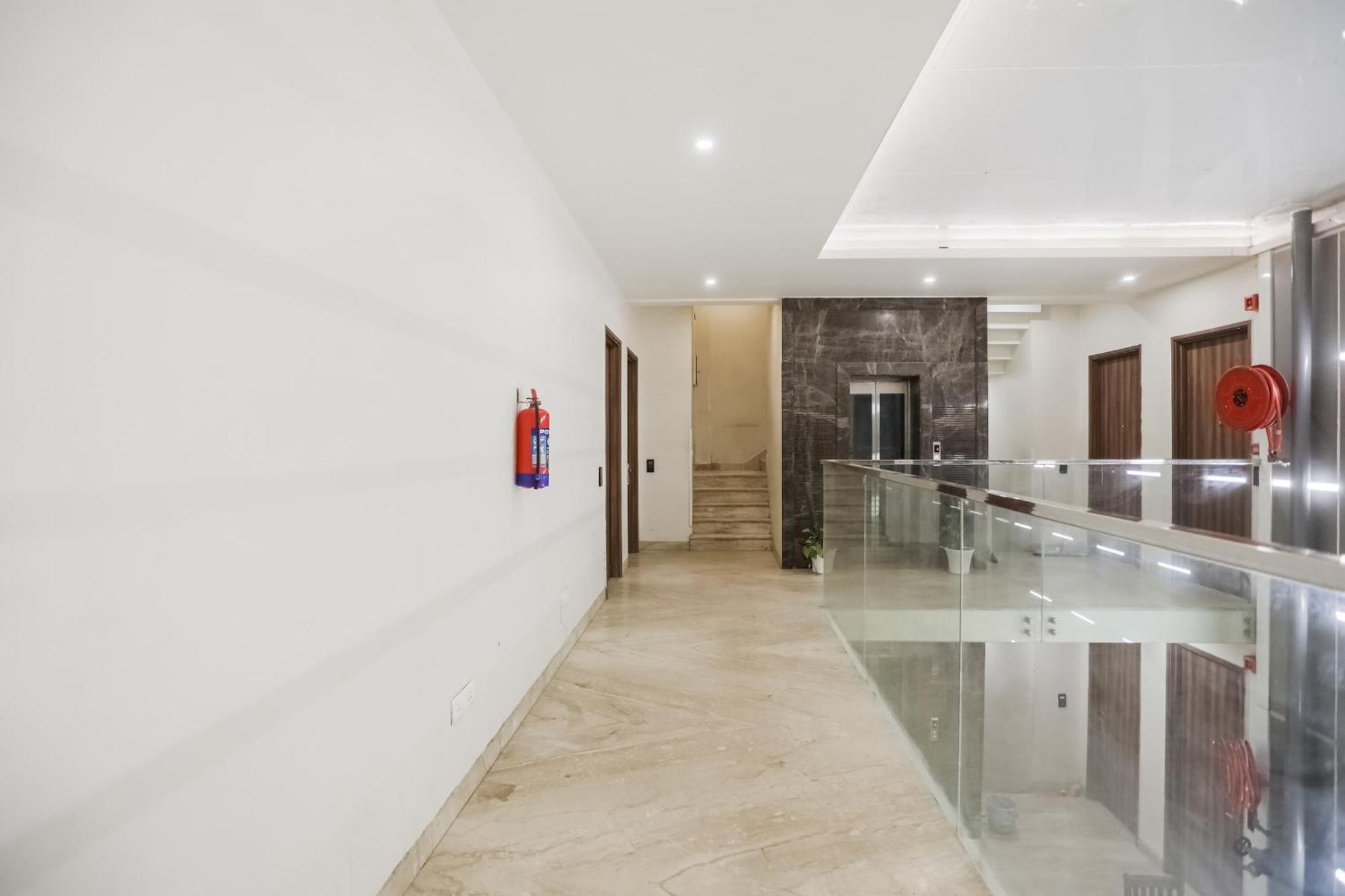 Townhouse The Amv Hotel Gurgaon Exterior foto